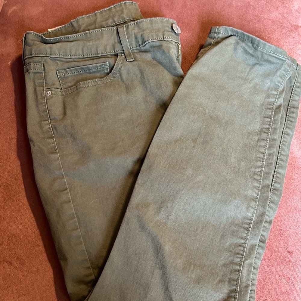 Women’s jeans